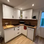 Apartman T2 Refait A Neuf En Plein Coeur De Fréjus